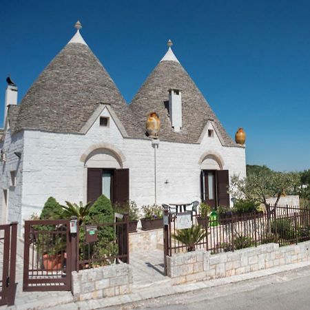 ألبيروبيللو Grandi Trulli Bed & Breakfast المظهر الخارجي الصورة