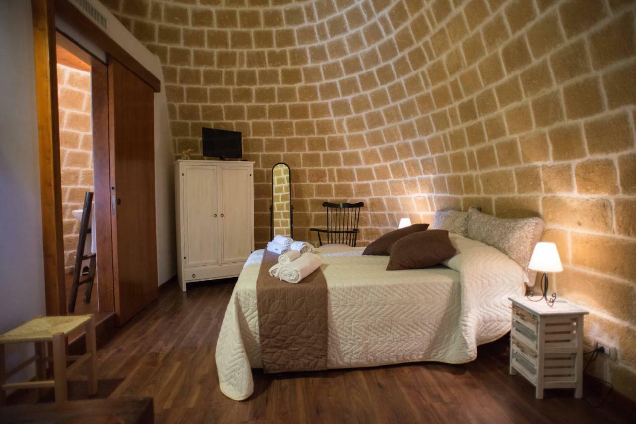 ألبيروبيللو Grandi Trulli Bed & Breakfast المظهر الخارجي الصورة